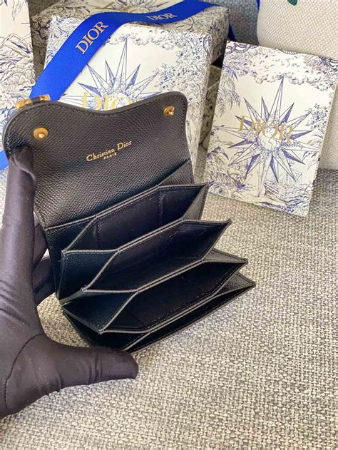 saddle card holder dior